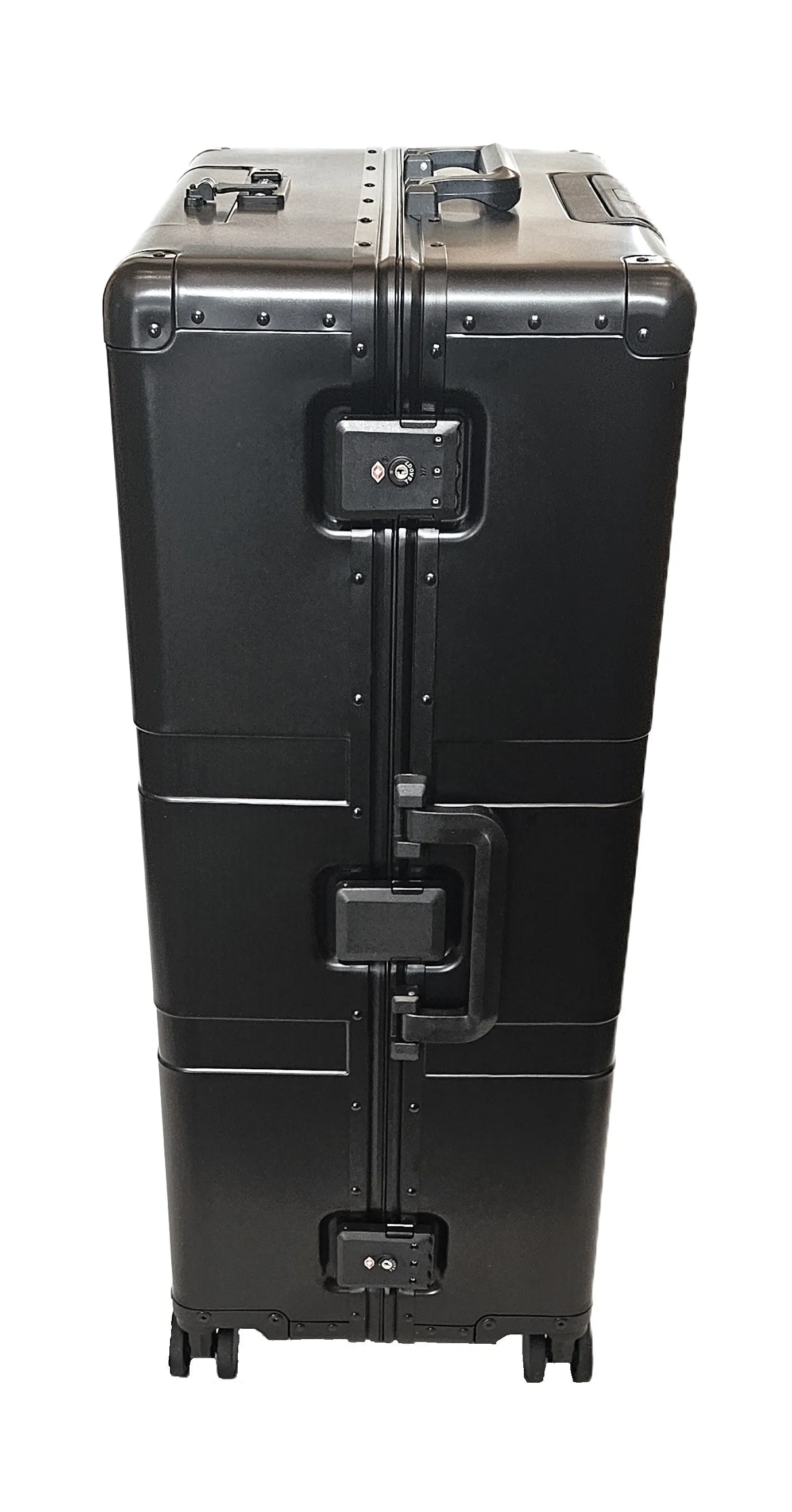 30" Leisure Traveler Check Aboard