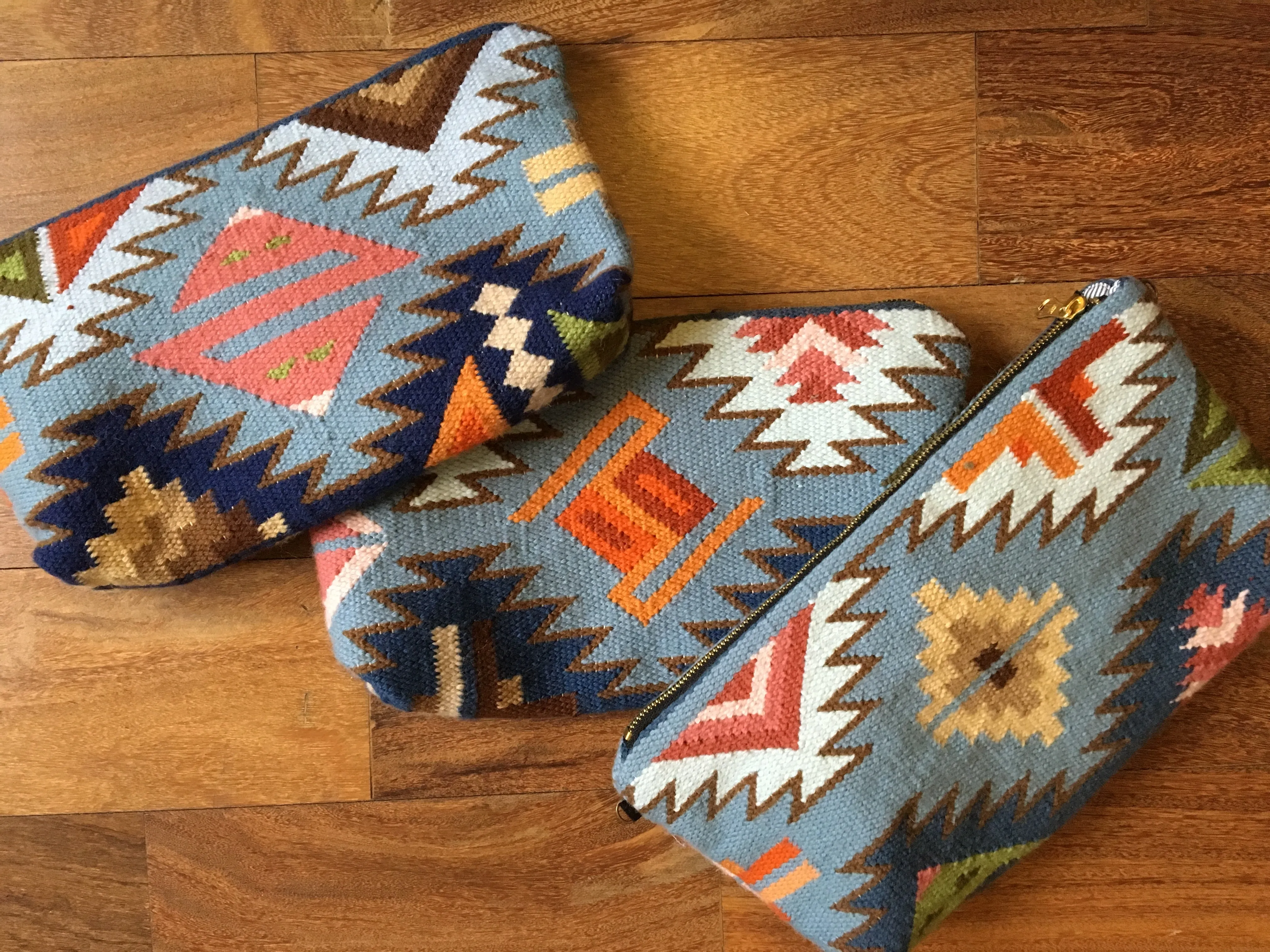 Ancash Clutch in Blue