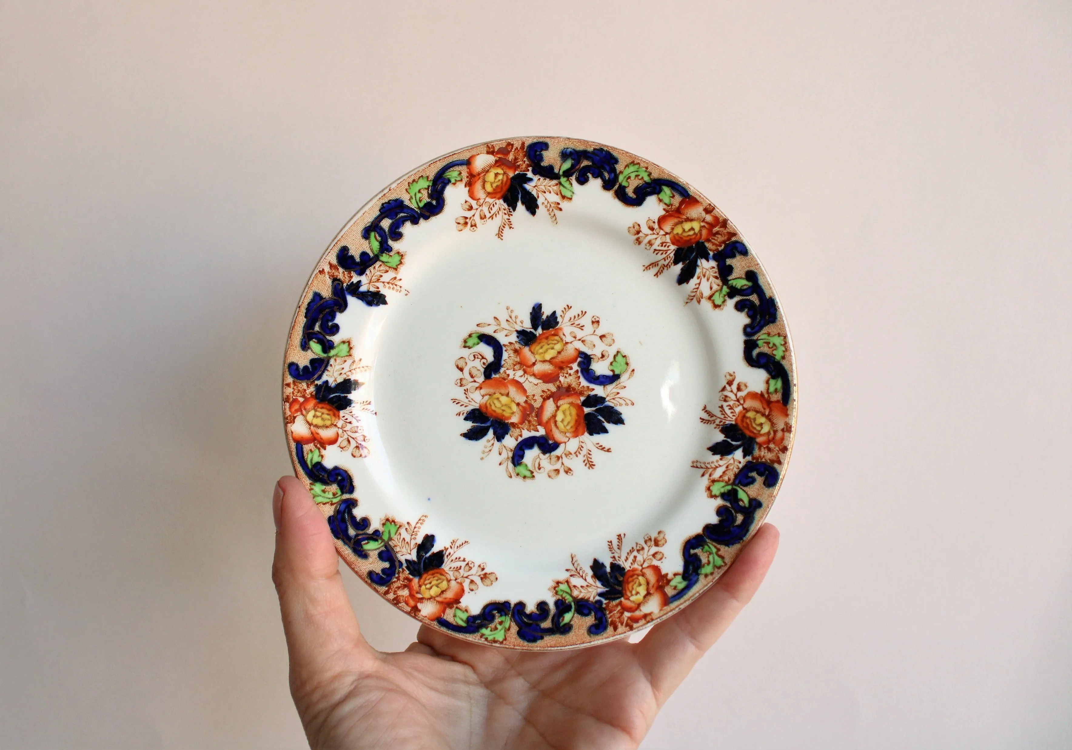 Antique 1900s John Maddock & Sons "Majestic" Bread Plate