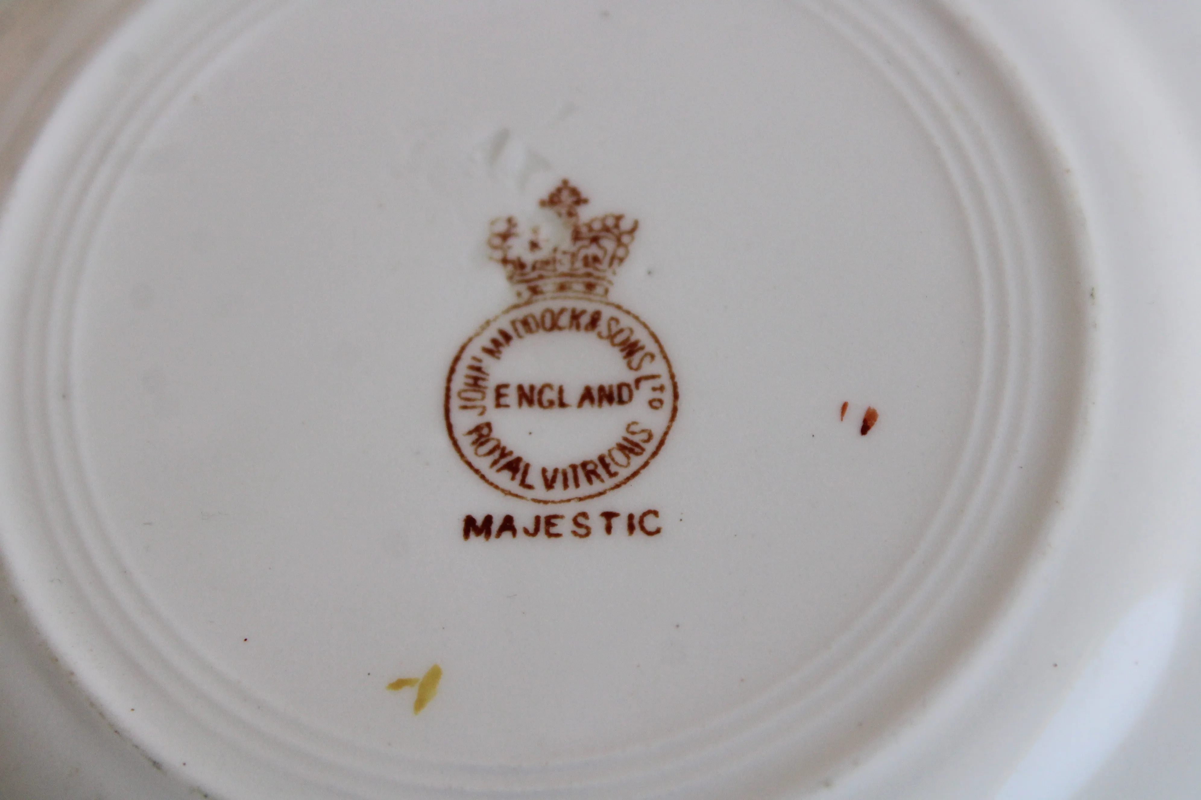 Antique 1900s John Maddock & Sons "Majestic" Bread Plate