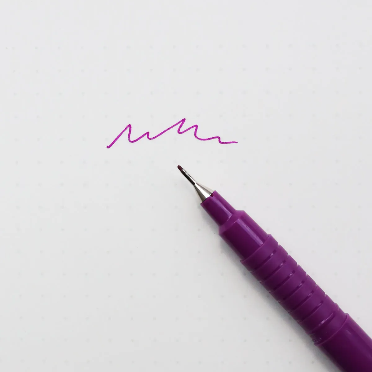 ARTLINE FINELINER 0.4 MM // MAGENTA