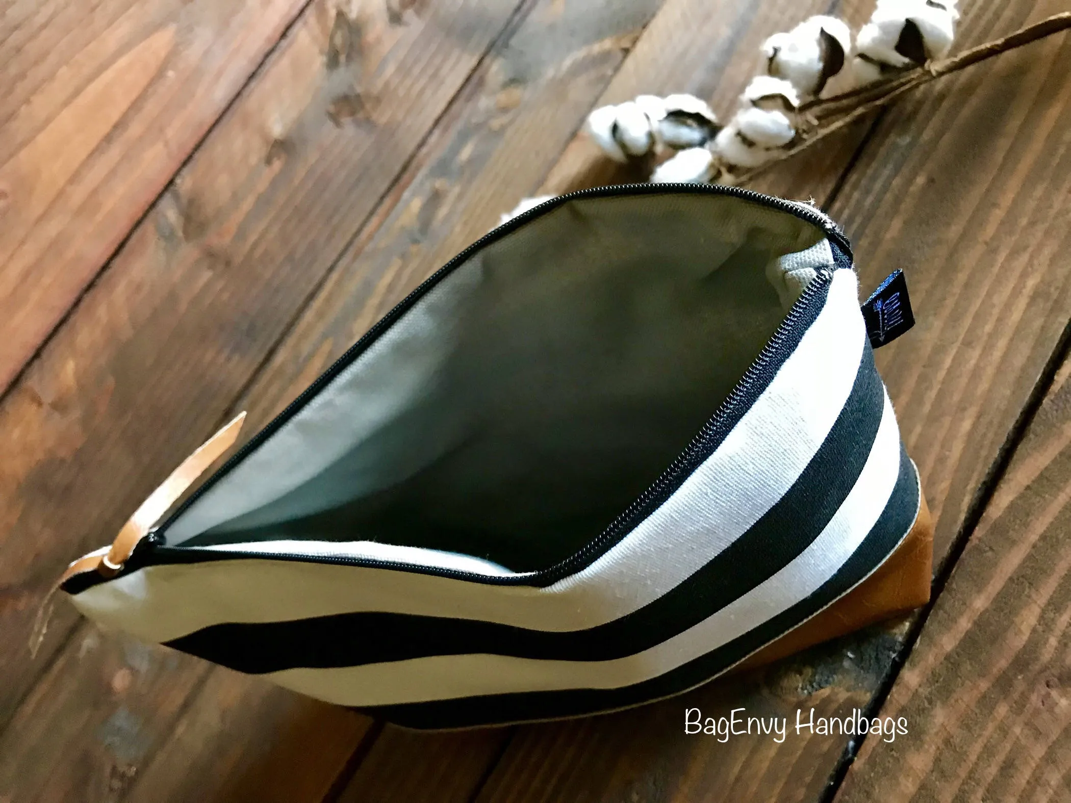 Black and White Vegan Leather - Large Make Up Bag / Diaper Clutch / Bridesmaid Gift