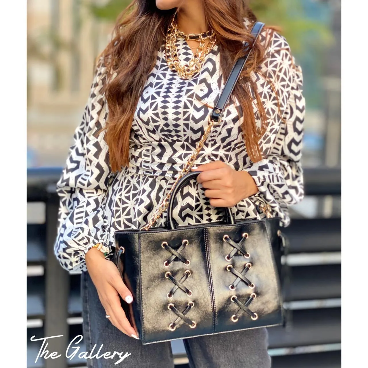 Black trapeze bag