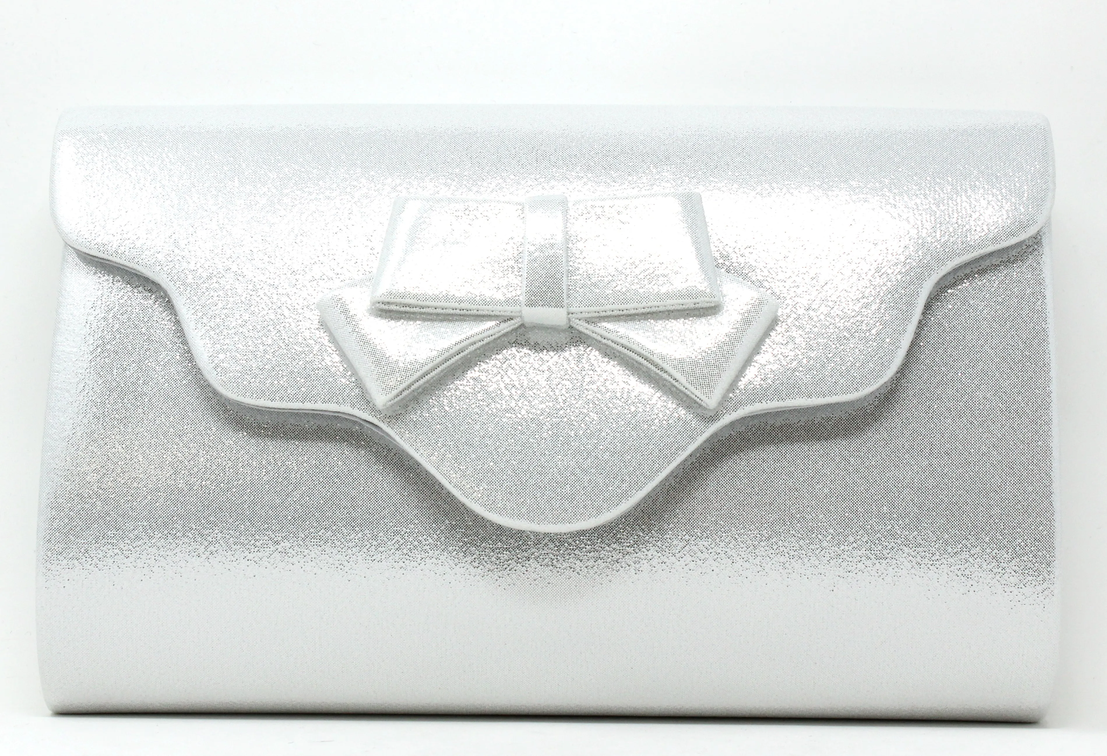 Bow Detail Clutch