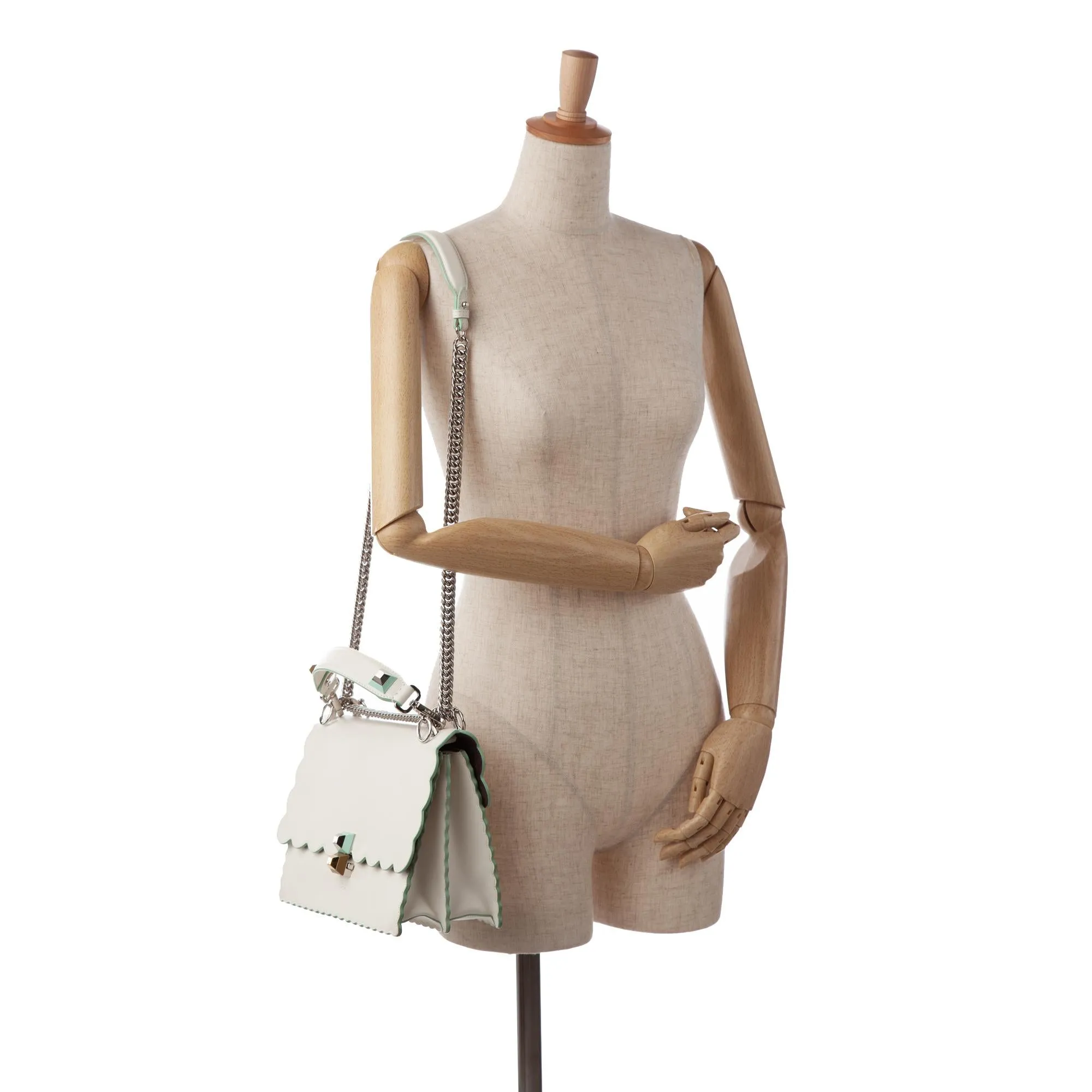 Fendi Scalloped Kan I (SHG-vQqwmz)