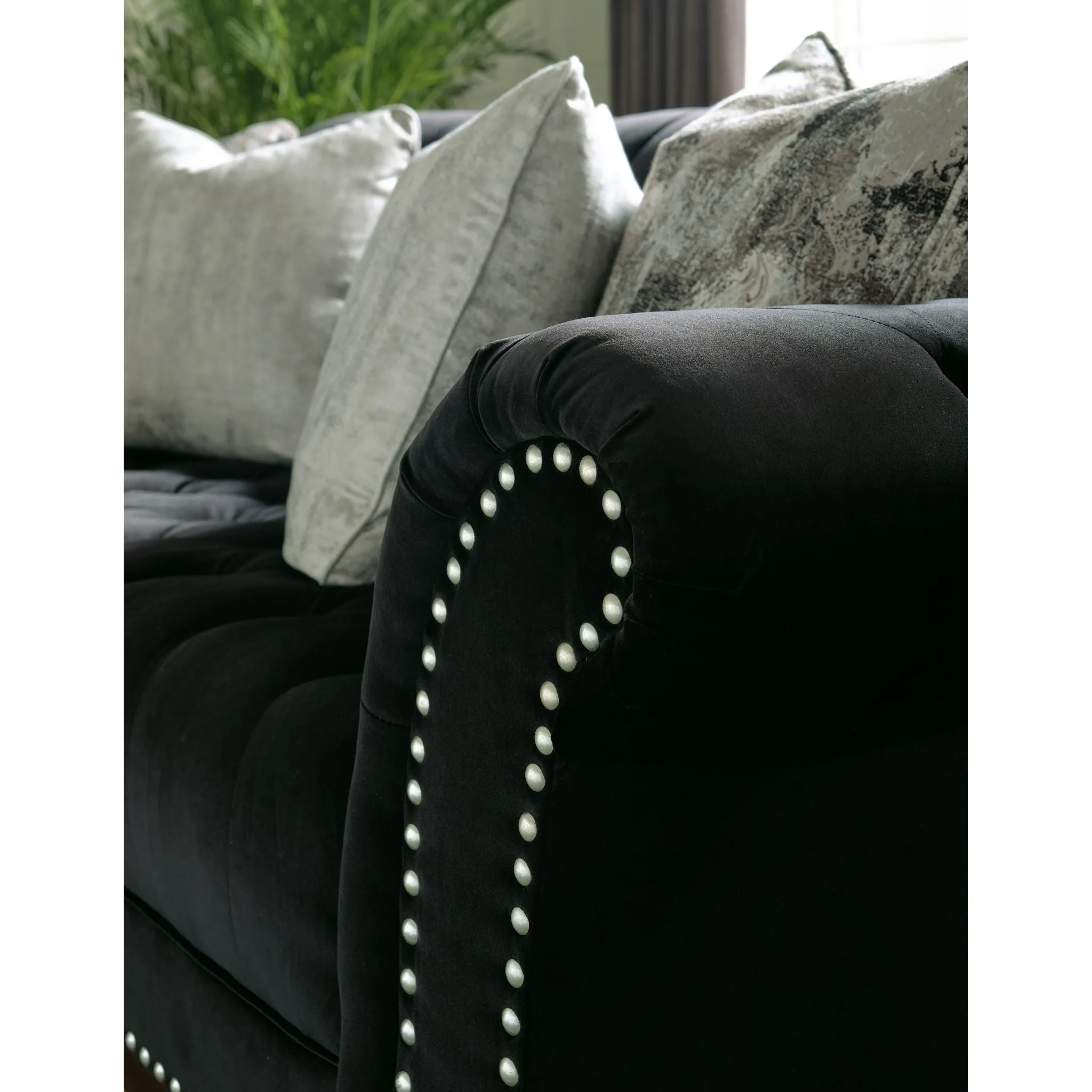 Harriotte Sofa