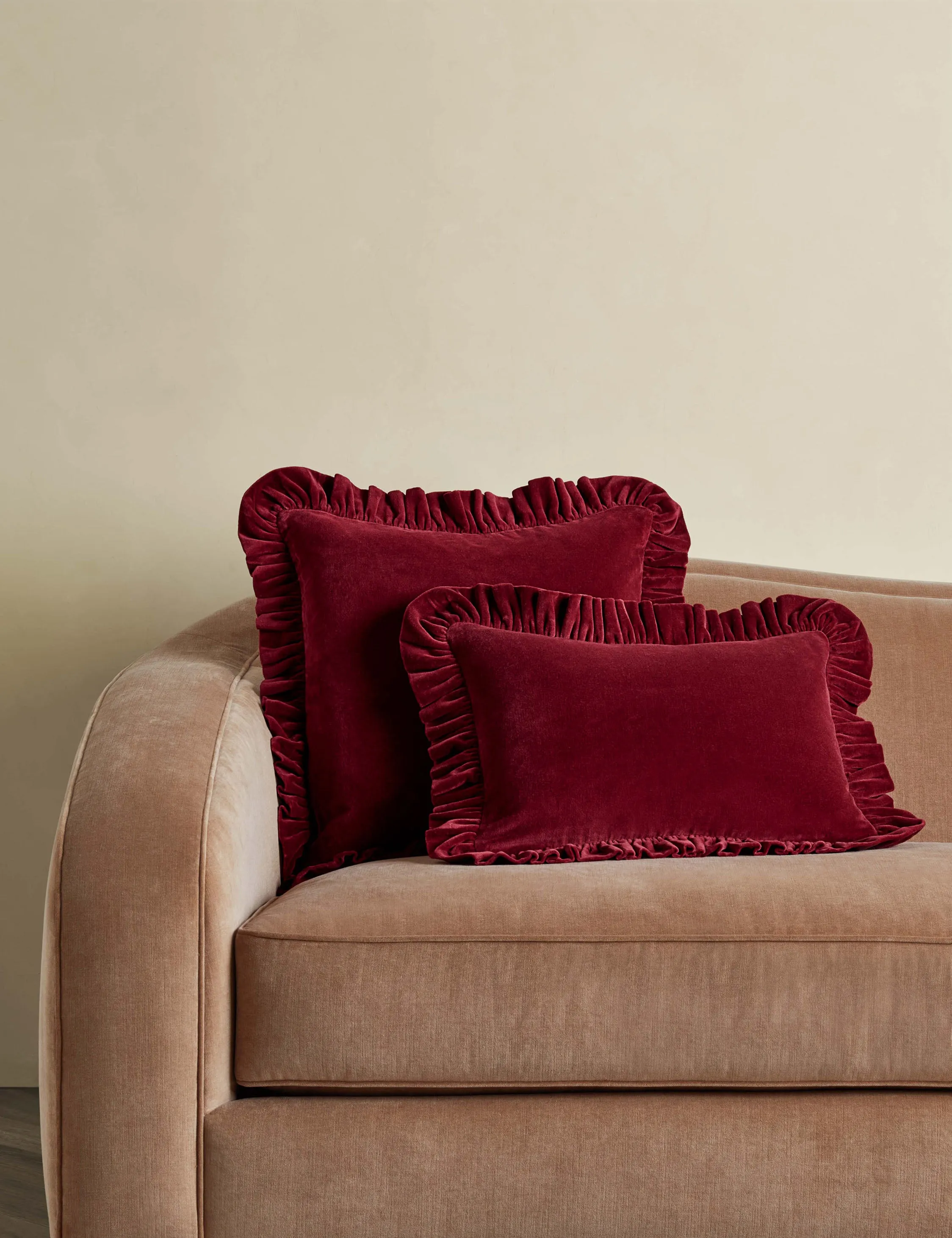 Mauree Velvet Pillow