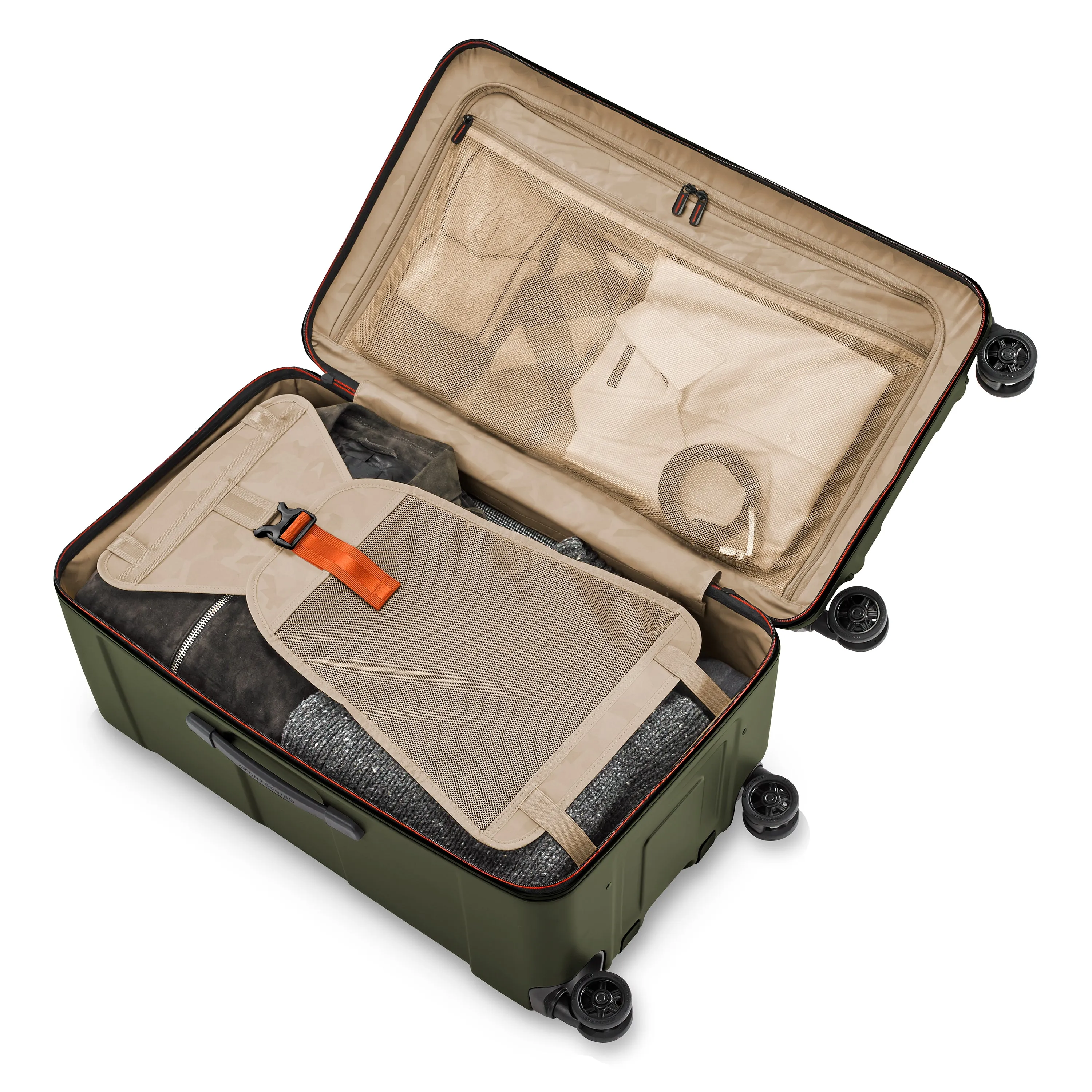Medium Hardside Trunk Spinner