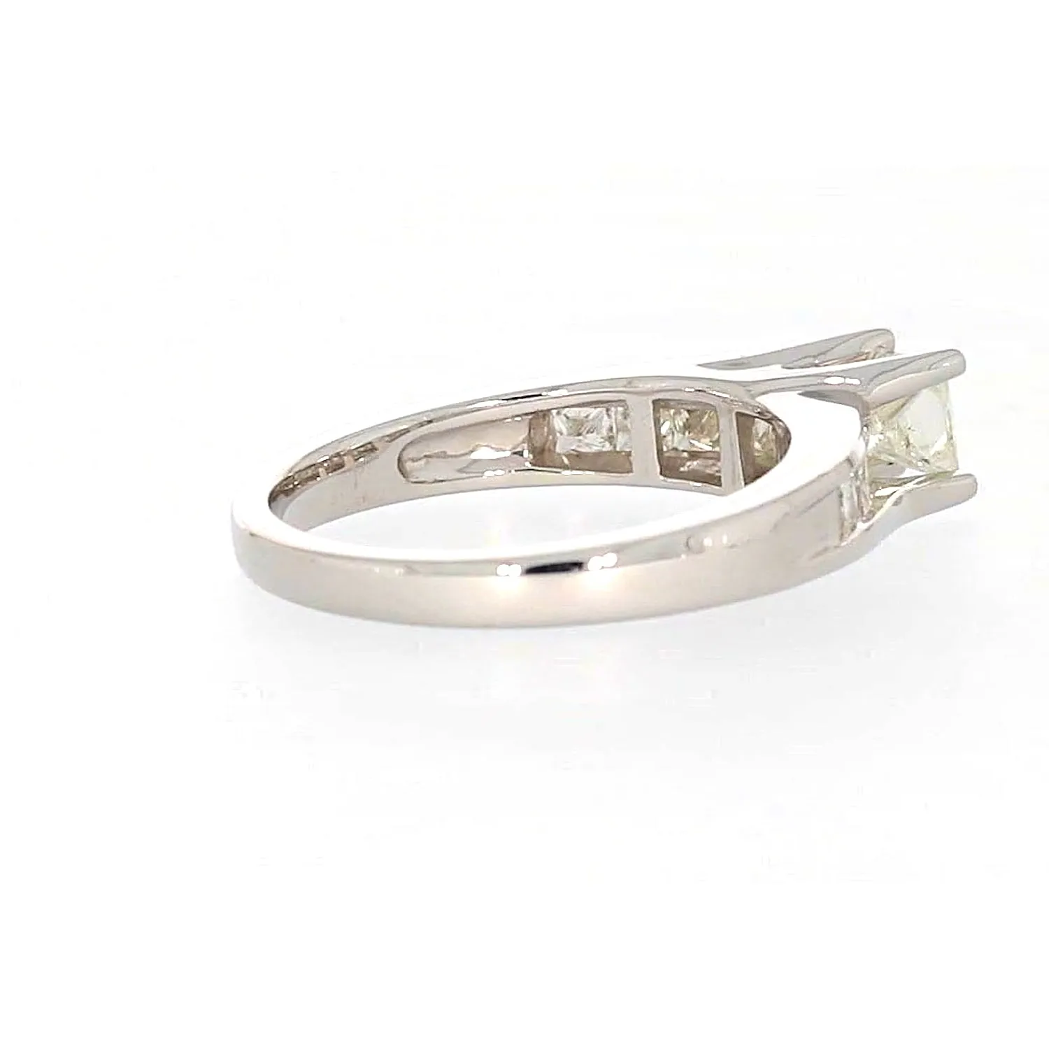 New York 14ct White Gold Princess Cut with 1 CARAT tw of Diamonds Ring