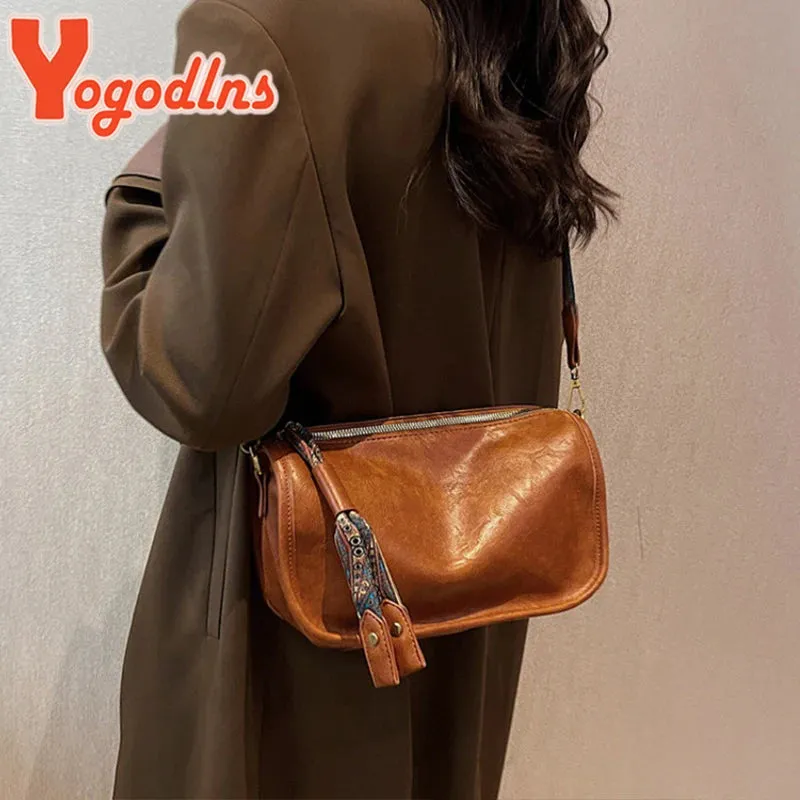 Retro-Chic PU Leather Pillow Shoulder Bag