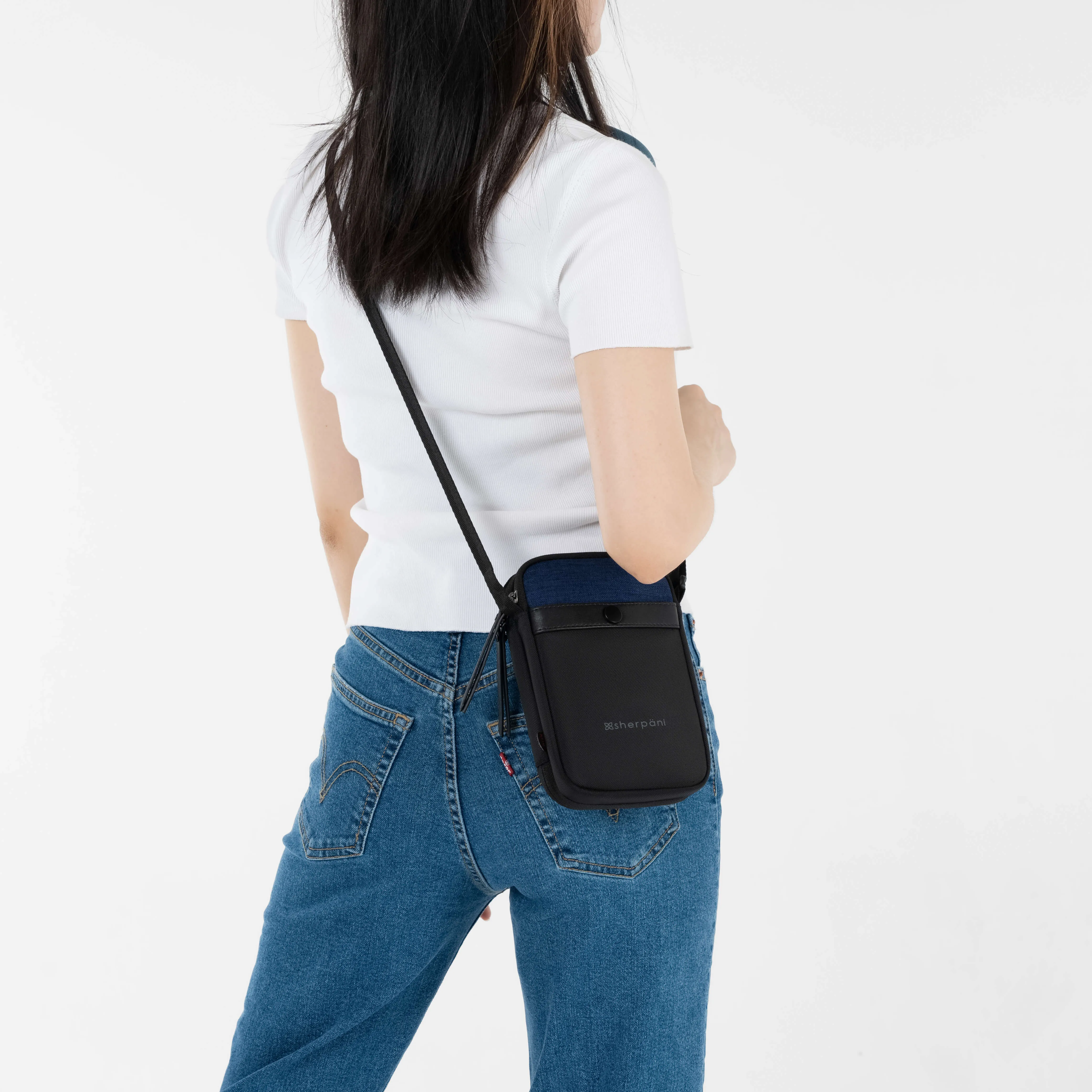 Simplicity | Crossbody Wallet