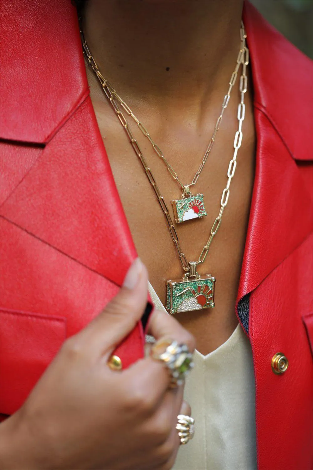 Small Emerald Weekend Trip Suitcase Necklace
