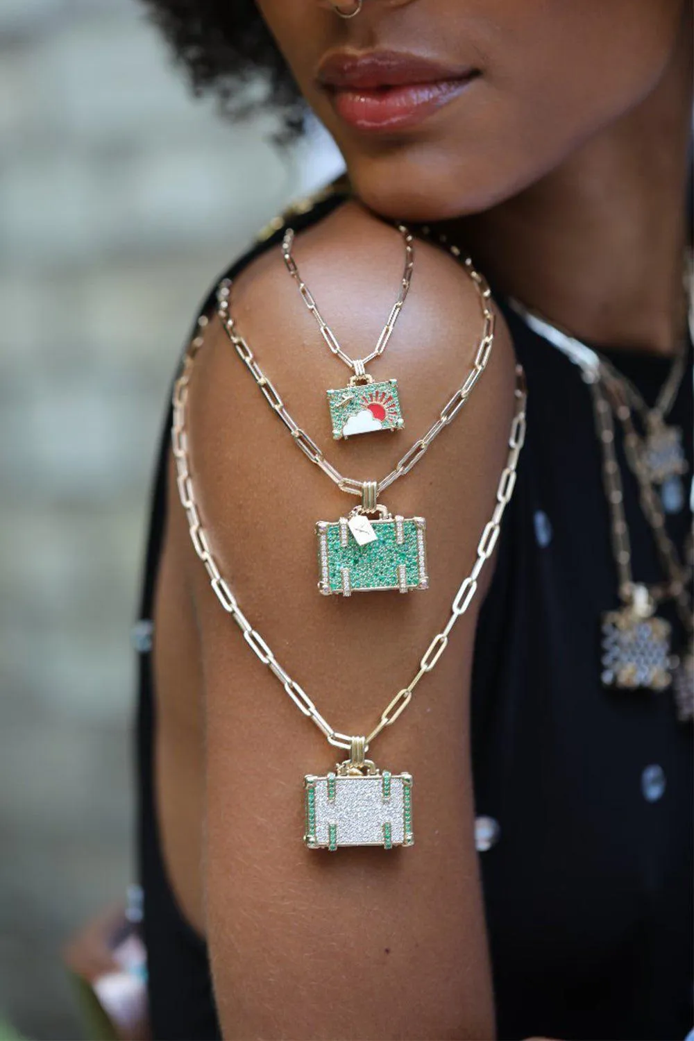 Small Emerald Weekend Trip Suitcase Necklace