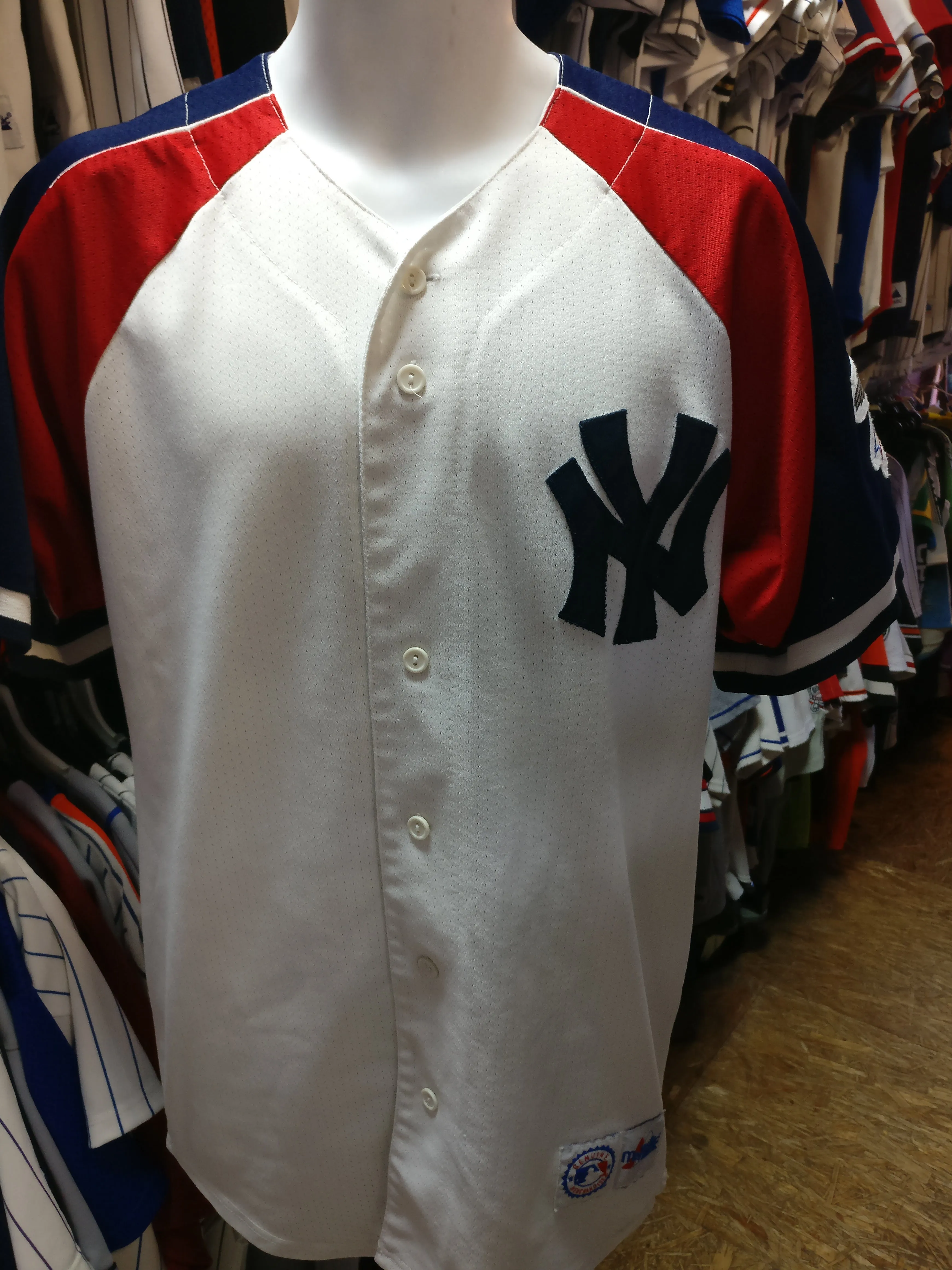 Vintage #51 BERNIE WILLIAMS New York Yankees MLB Majestic Jersey M