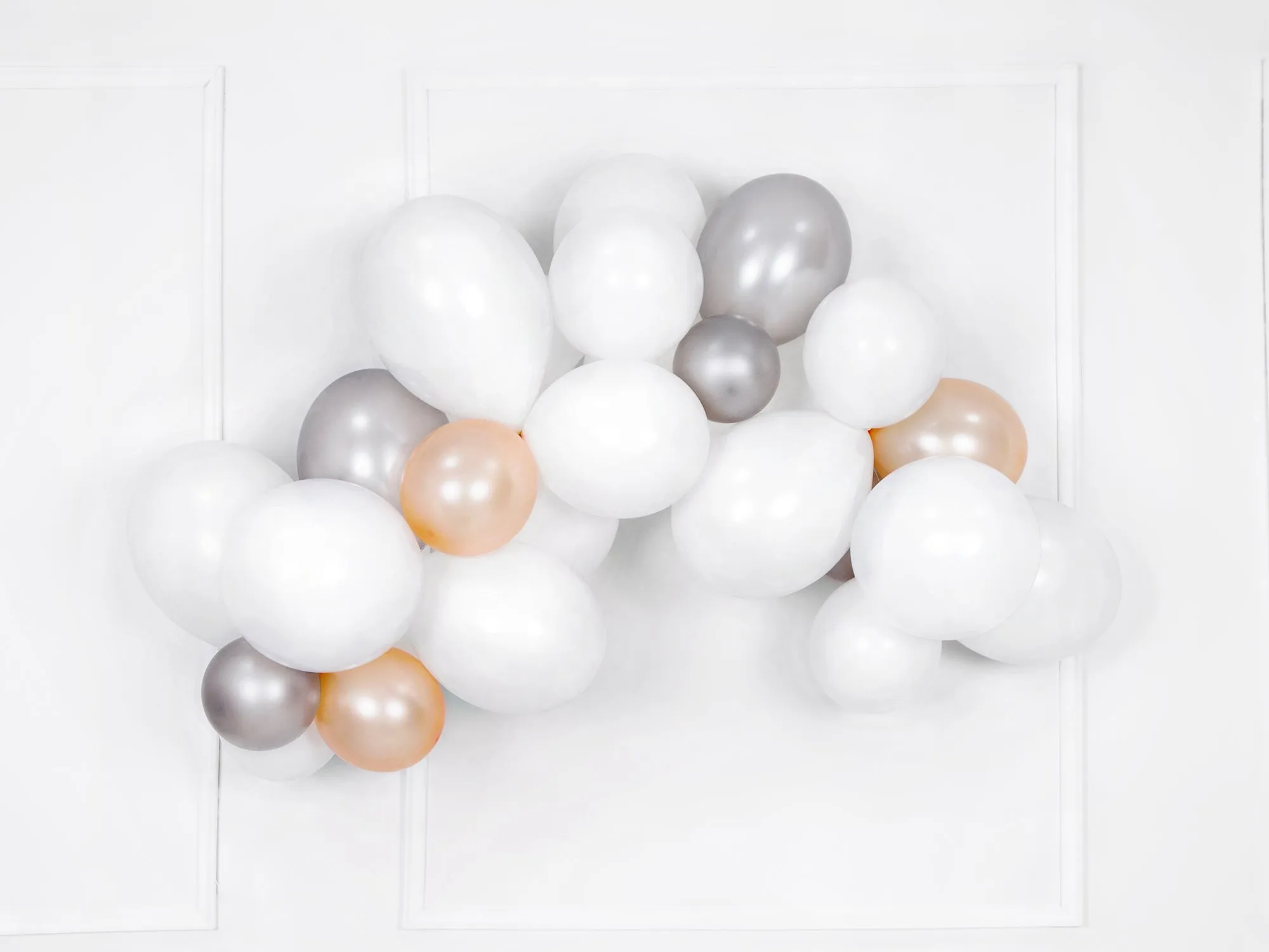 White Pastel Balloon 30cm Pack of 10